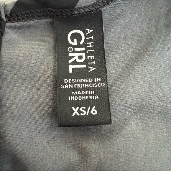 Athleta Girl • Black Camo On the Go Romper • Size XS/6 - Picture 9 of 9